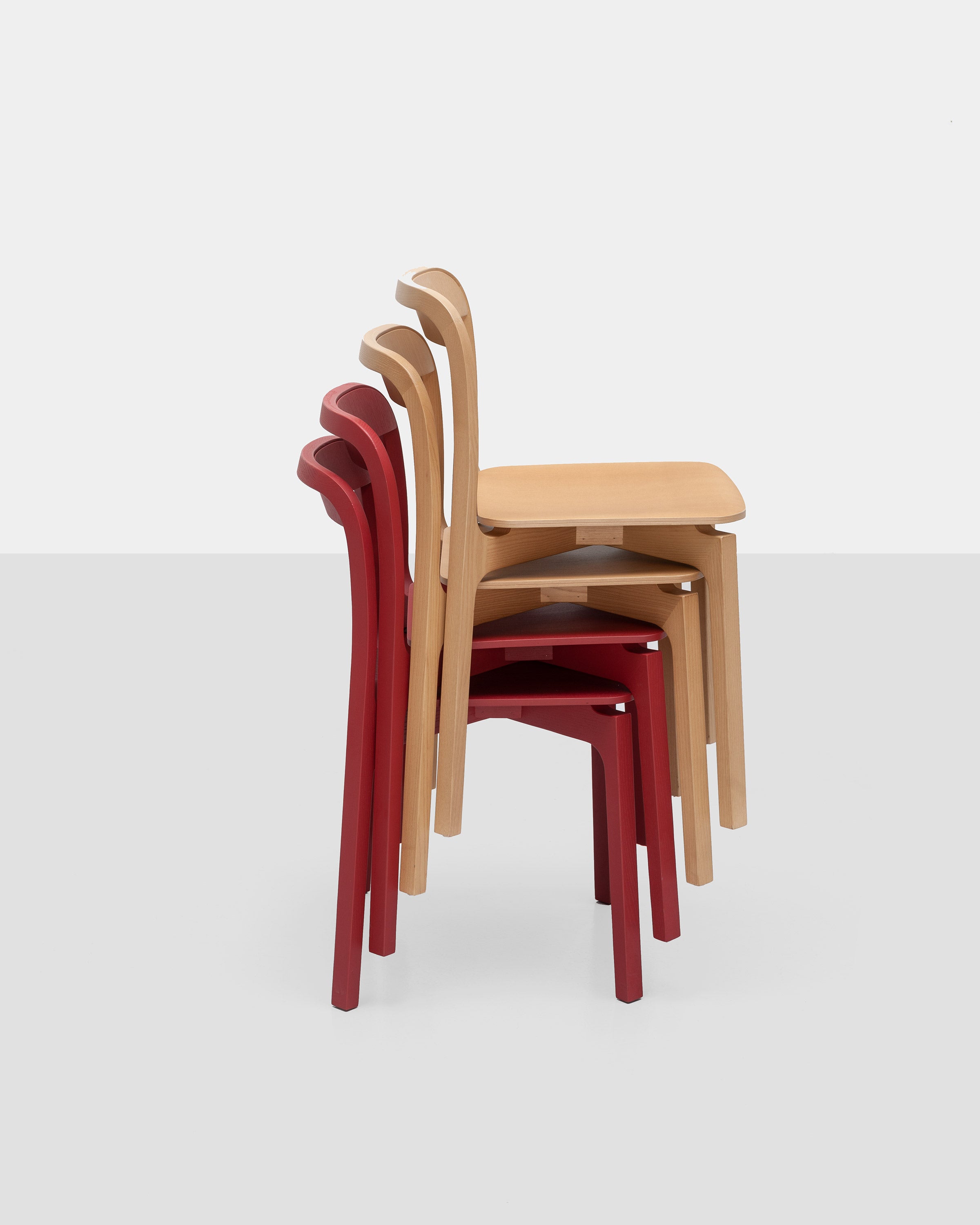 Contorna Armchair 扶手椅．低背款