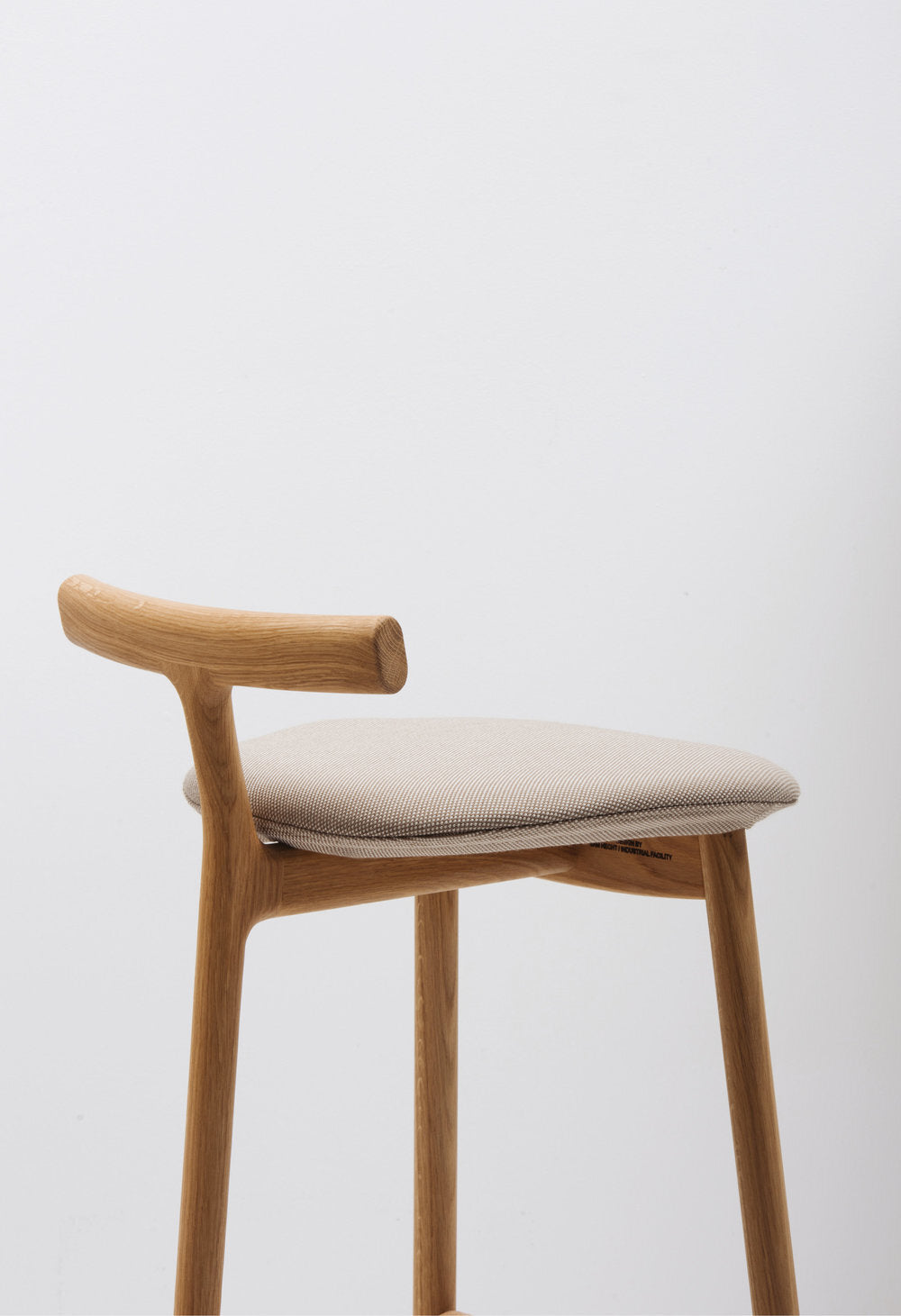 MC7 Radice Chair 瑞迪斯實木單椅 座高 46cm