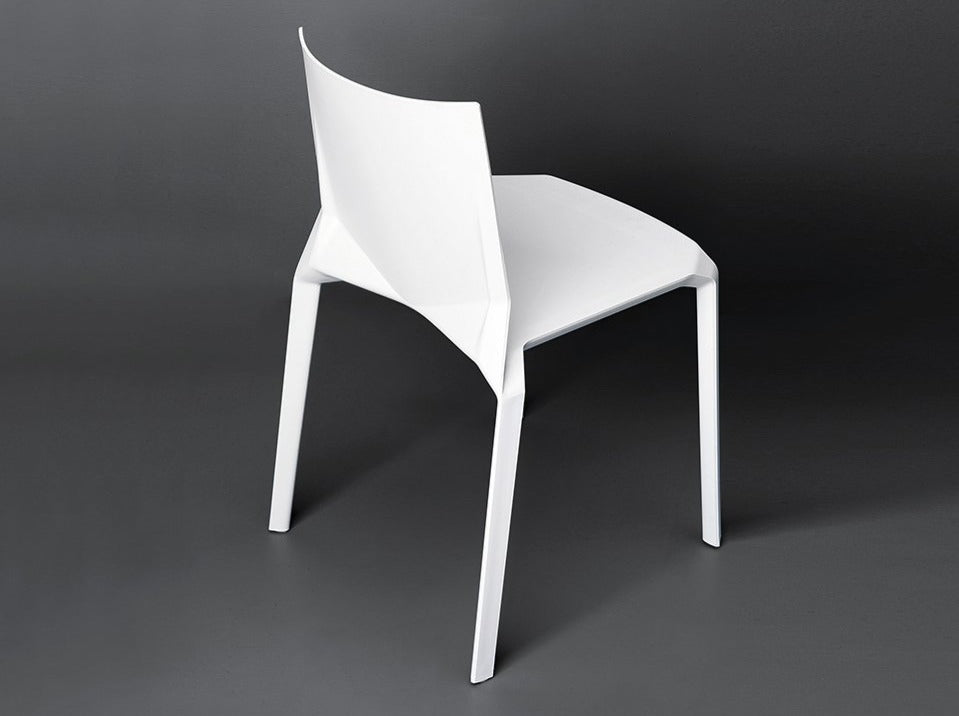 Plana Chair 摺角椅