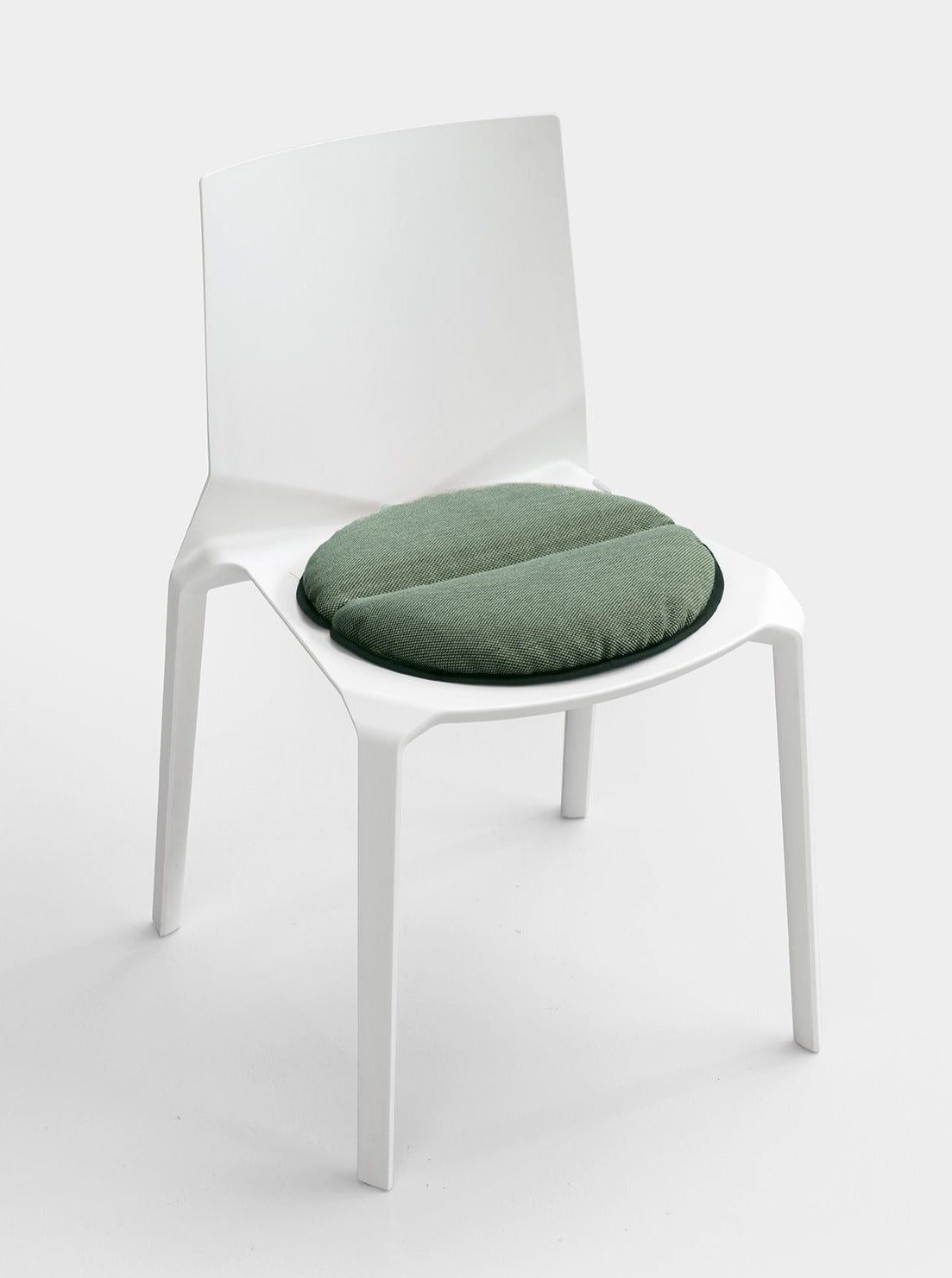 Plana Chair 摺角椅